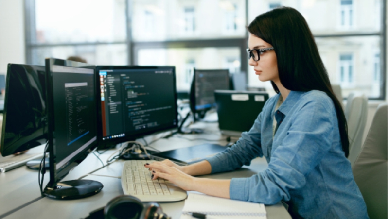 Nữ giới có học lập trình được không?